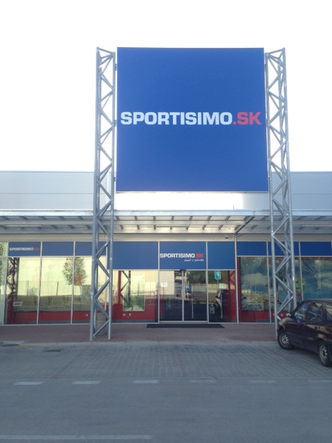 SPORTISIMO Komárno - Family Center